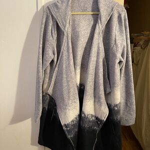 Cuddl Duds Gray and Black Ombre Cardigan (NWOT)